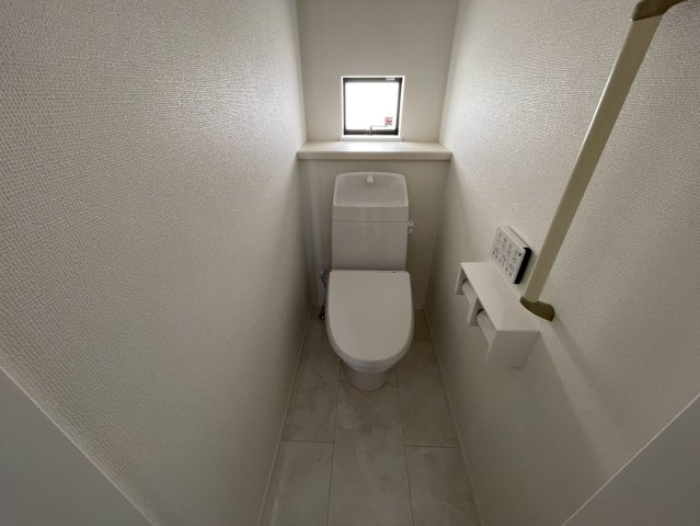 ＋＋沖縄市知花１丁目－B号棟（全5棟）のトイレ|トイレもきれいです
