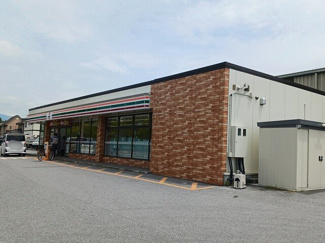 【周辺】 | レフィナード　パラーシオ | セブンイレブン長浜球場前店様まで200m