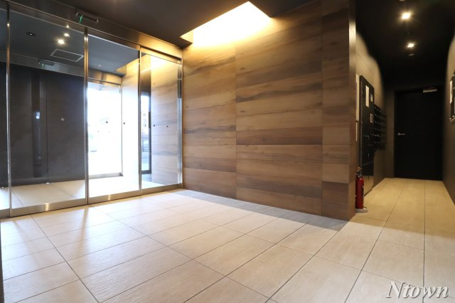 【ロビー】 | S-RESIDENCE浅間町 | 落ち着いたロビーです