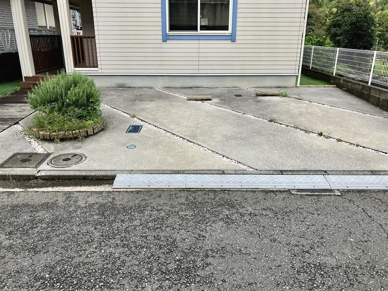 富士見が丘戸建の駐車場
