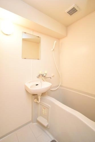 福岡市西区小戸４丁目の賃貸マンションの浴室|物件の画像5