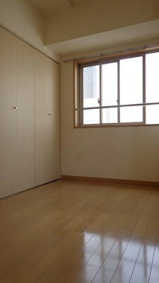 【寝室】 | Ｆｅｅｔｈ＃００１ |  