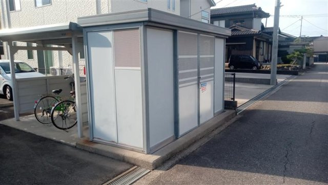 レオパレスＳＡＫＡＩのその他|ゴミ置き場