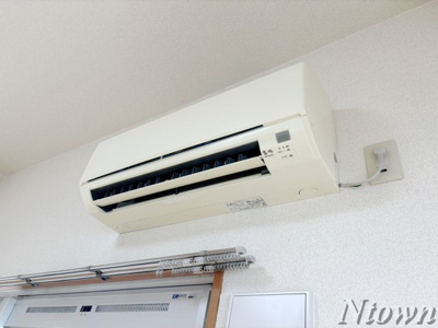 【設備】 | ロイヤルピジョン岩塚 | エアコンです