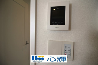 【セキュリティ】 | サンコート山口市平井（１号地） | 家事動線を考慮した個所に設置し、防犯性と利便性に優れ快適と安らぎを合わせた優しい設計。
