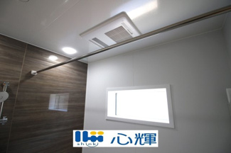 【設備】 | サンコート山口市平井（１号地） | 浴室換気・乾燥・暖房機（本体）。冬場の予備暖房、夜間や梅雨時の衣類乾燥、カビ対策などに活躍します。