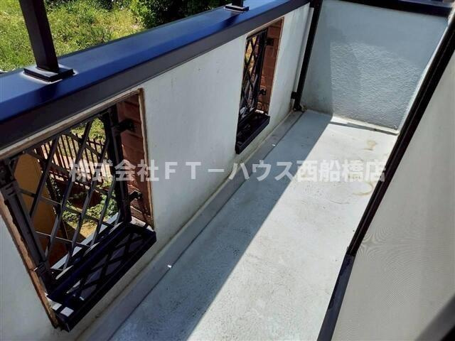 曽谷２丁目貸家のバルコニー