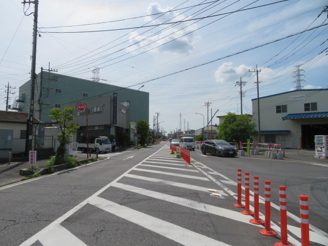 八潮市大字二丁目の倉庫の周辺