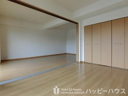 福岡市博多区諸岡１丁目の賃貸マンションの居間・リビング|物件の画像15