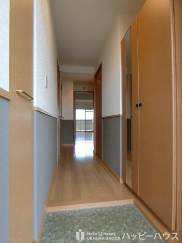 福岡市博多区諸岡１丁目の賃貸マンションの玄関|物件の画像6