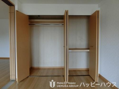 福岡市博多区諸岡１丁目の賃貸マンションの収納|物件の画像7