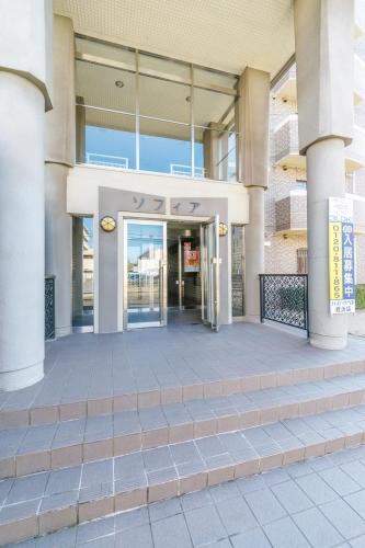 福岡市博多区吉塚２丁目の賃貸マンションのロビー