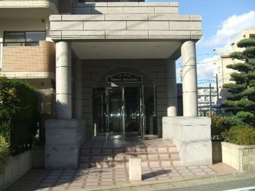 福岡市西区下山門１丁目の賃貸マンションのエントランス|エントランス写真