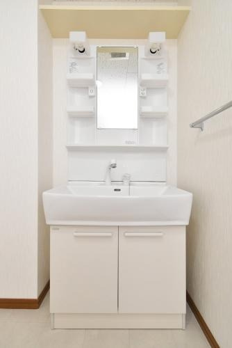 福岡市西区下山門１丁目の賃貸マンションの洗面所|物件の画像9