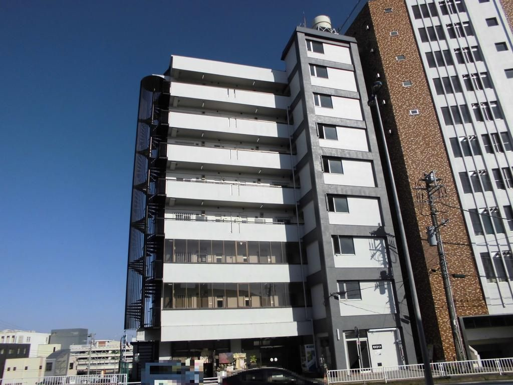 取手市新町２丁目のビル