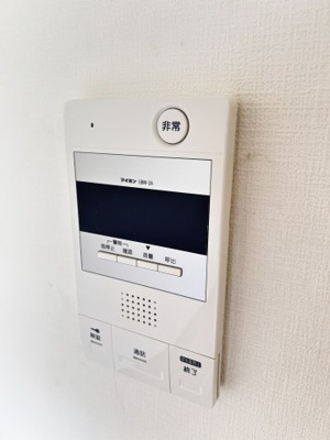 【セキュリティ】 | ロイヤルコート山本通