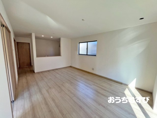 春日井市神屋町1602番(全1棟)の居間・リビング