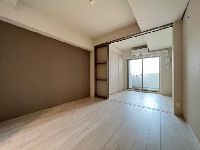 アーバネックス心斎橋EASTの居間・リビング