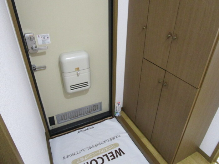 メゾン・プランドールの玄関|他部屋参考写真