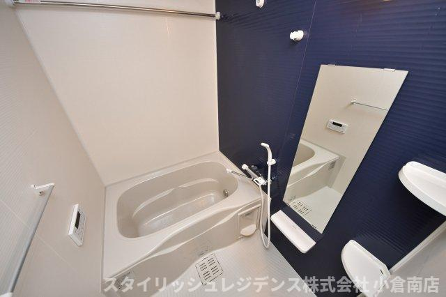 コンダクトレジデンスTOKURIKIの浴室