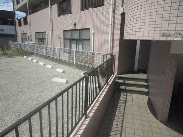 藤沢市長後の倉庫