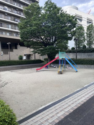 【その他共用部分】 | キングマンション堂島川 | 敷地内の公園です。