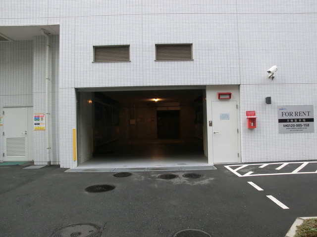 クロスレジデンス東十条の駐車場|敷地内駐車場です☆空きはご確認ください。