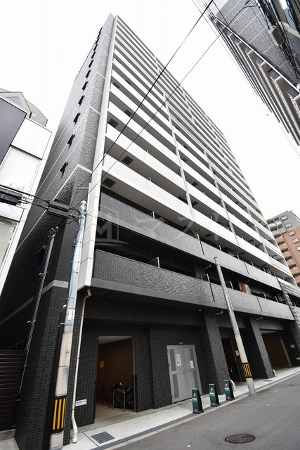 プレサンス松屋町駅前デュオの外観
