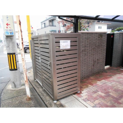 【エントランス】 | ノーブルハウス吉田