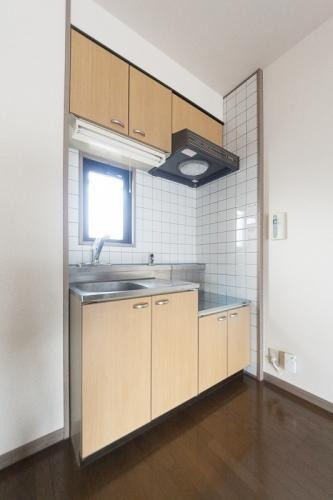 福岡市早良区梅林７丁目の賃貸マンションのキッチン|物件の画像4
