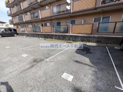 【駐車場】 | サンヴェール新池