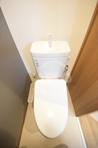 レクラン今里のトイレ|レクラン今里　温水洗浄便座