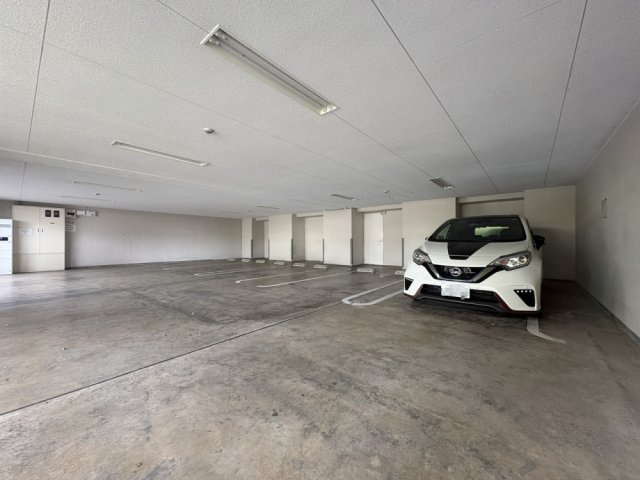 【駐車場】メルディアキューブ新長田