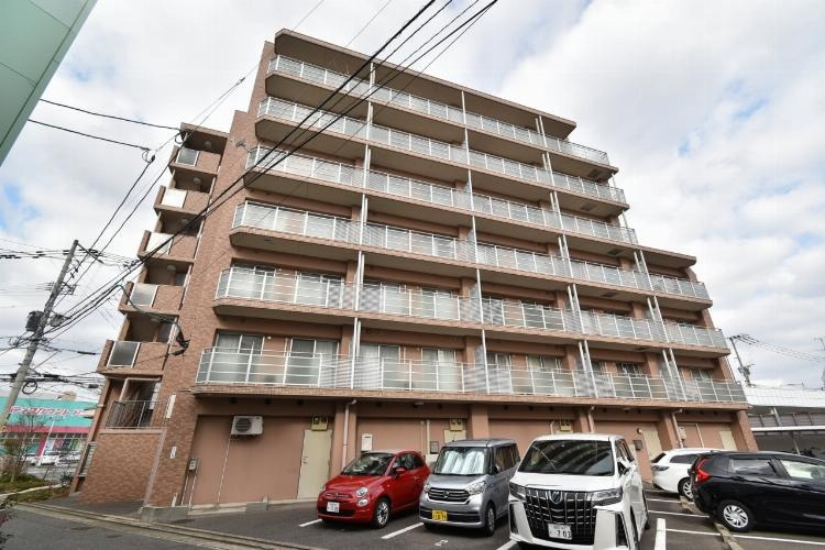 福岡市早良区原３丁目の賃貸マンション