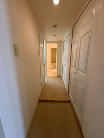ペラッツィ暁の玄関