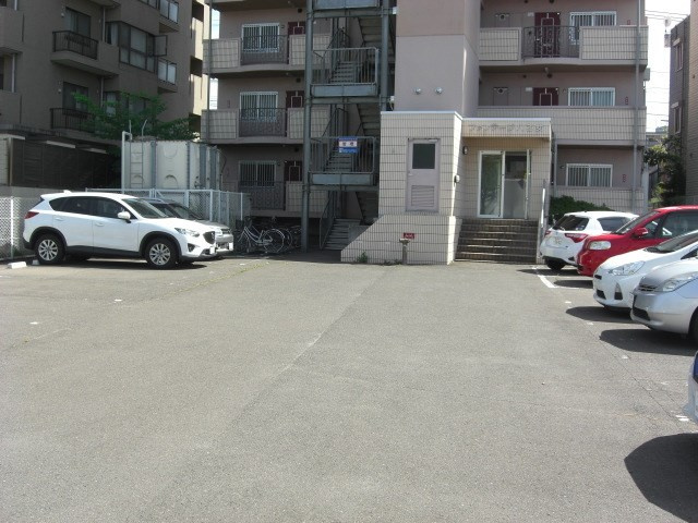 【駐車場】ファンテージ八乙女