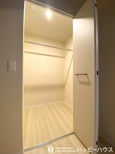 福岡市南区向野１丁目の賃貸マンションの収納|物件の画像7