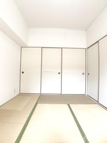 福岡市中央区渡辺通１丁目の賃貸マンションの和室|物件の画像15