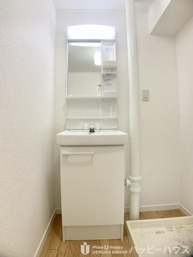 福岡市中央区渡辺通１丁目の賃貸マンションの洗面所|物件の画像9