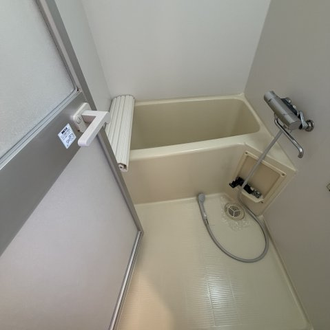 アーバンハイツ元町五番館の浴室