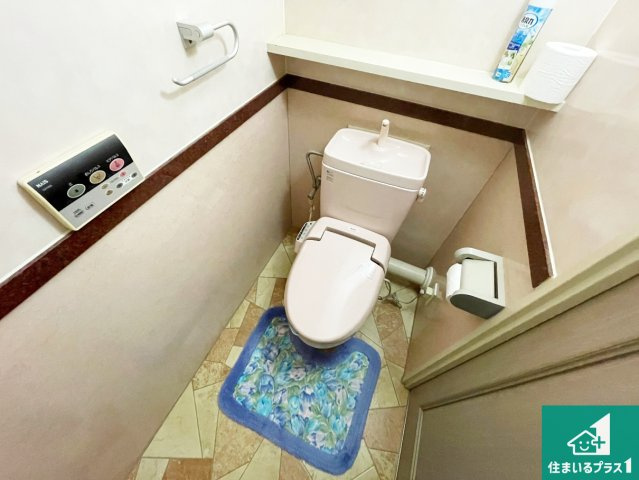 シャルマンコーポ伊丹のトイレ|シンプルで清潔感のあるトイレです。