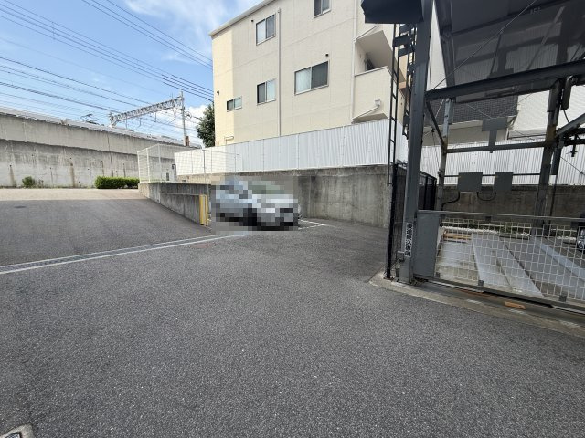アーバネックス神戸六甲の駐車場