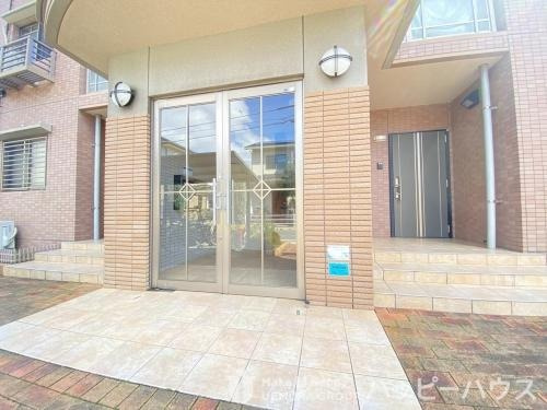福岡市南区弥永２丁目の賃貸マンションのエントランス|エントランス写真