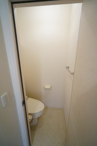 リーベC棟のトイレ|トイレもきれいです