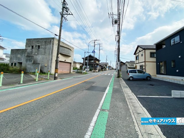 【今すぐご案内可能】東浦町大字生路　全4棟の前面道路含む現地写真|事前予約にて現地ご見学いただけます！お気軽にお問い合わせください♪
■株式会社　セキュアハウス■
住宅ローンに強く、知識、経験豊富なスタッフ在籍
お客様に寄り添い、ご成約後もサポート致します。