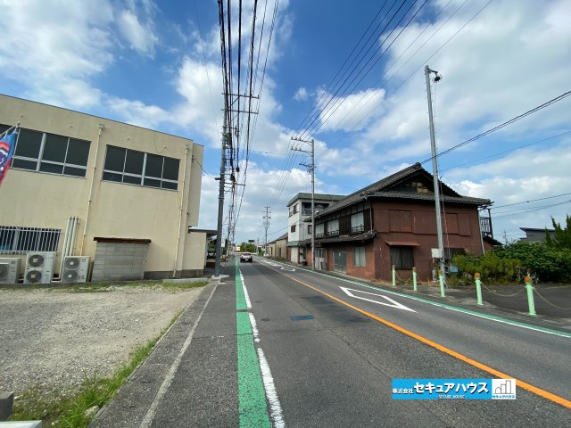 【今すぐご案内可能】東浦町大字生路　全4棟の前面道路含む現地写真|事前予約にて現地ご見学いただけます！お気軽にお問い合わせください♪
■株式会社　セキュアハウス■
住宅ローンに強く、知識、経験豊富なスタッフ在籍
お客様に寄り添い、ご成約後もサポート致します