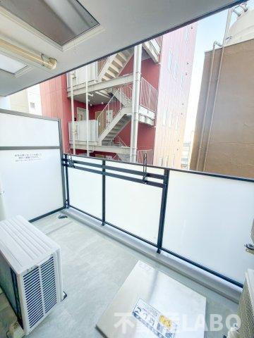 スプランディッド上本町WESTのバルコニー