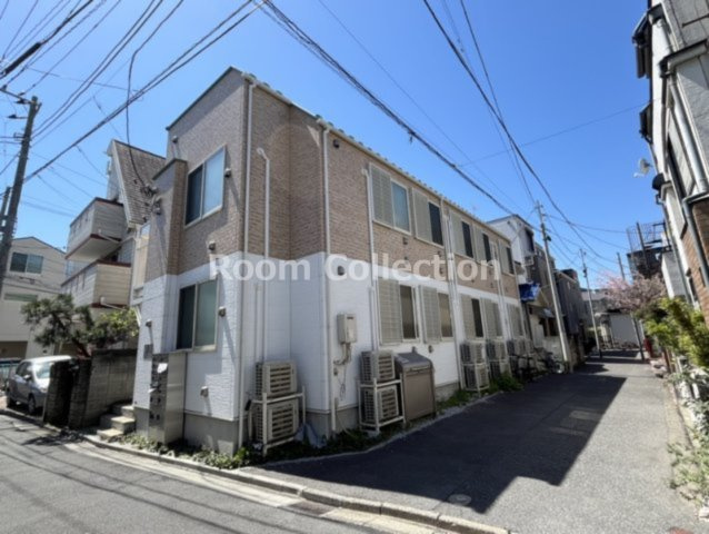 グラード中野中央の外観