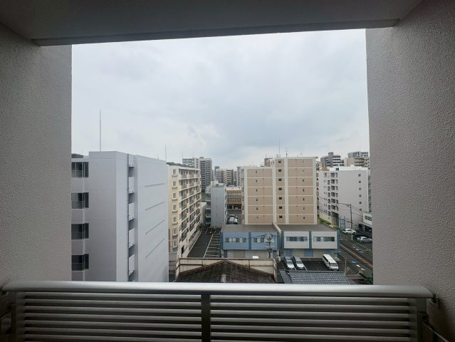 ドライバウム江坂の展望