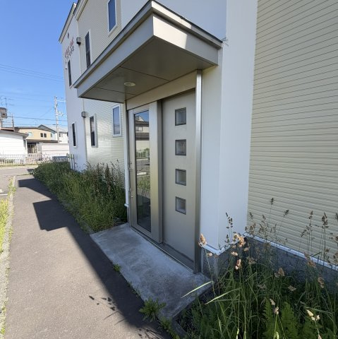 アーバンコート山下町壱番館のエントランス